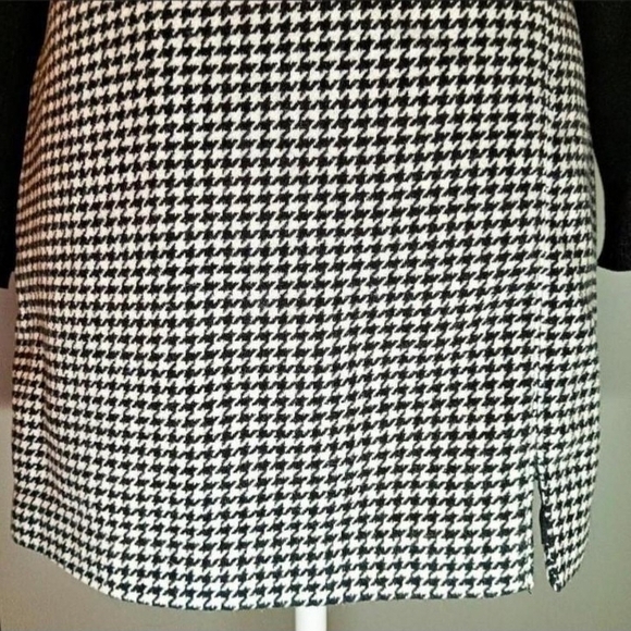Hollister Houndstooth High Rise Mini Skirt With Slit Barbie Preppy Mod Alt - Picture 4 of 8